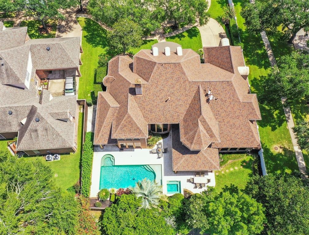 2718 Briar Cliff Ct