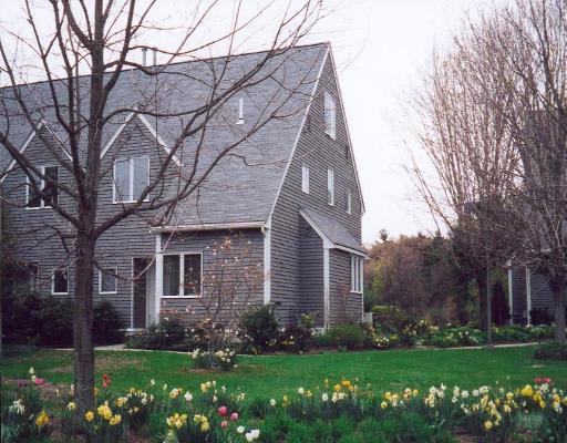 3 Greenfield Ln, #3