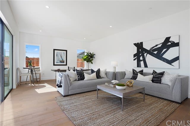 417 Holmwood, Newport Beach