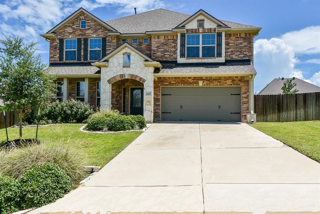 2203 Ralston Creek Ct