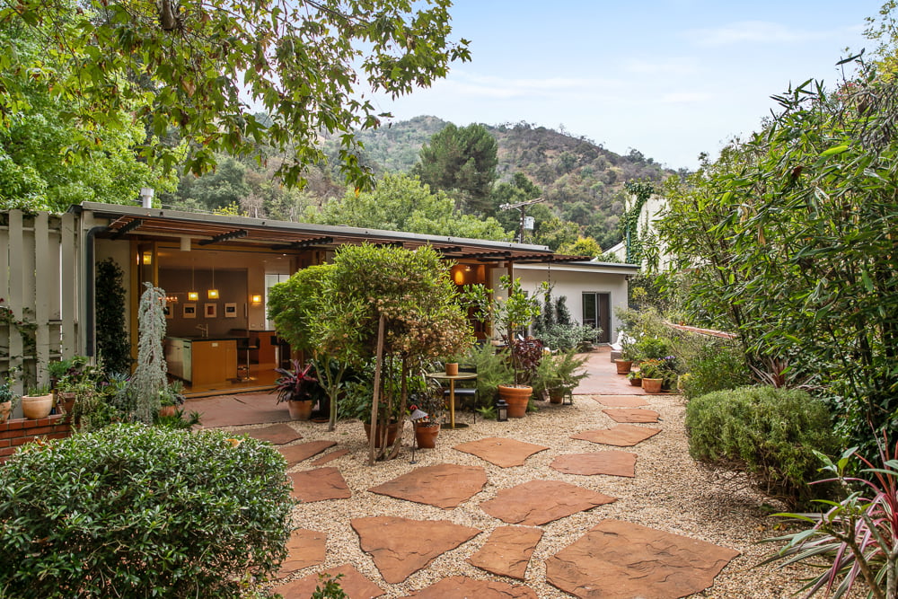 Ultra Private Mid-Century Retreat in Benedict Canyon