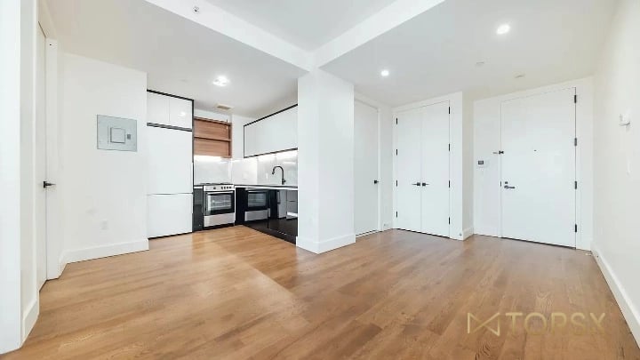 581 Ocean Parkway #5G