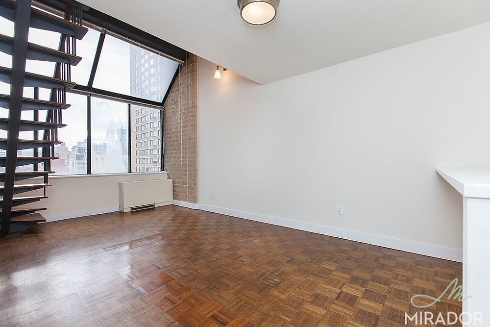 153 East 32nd Street