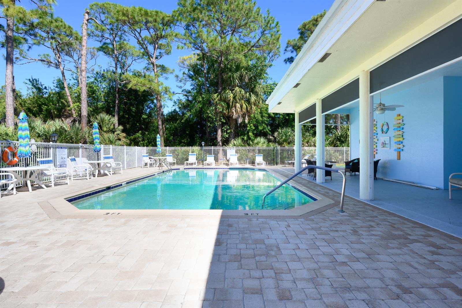 10976 SE Sea Pines Circle