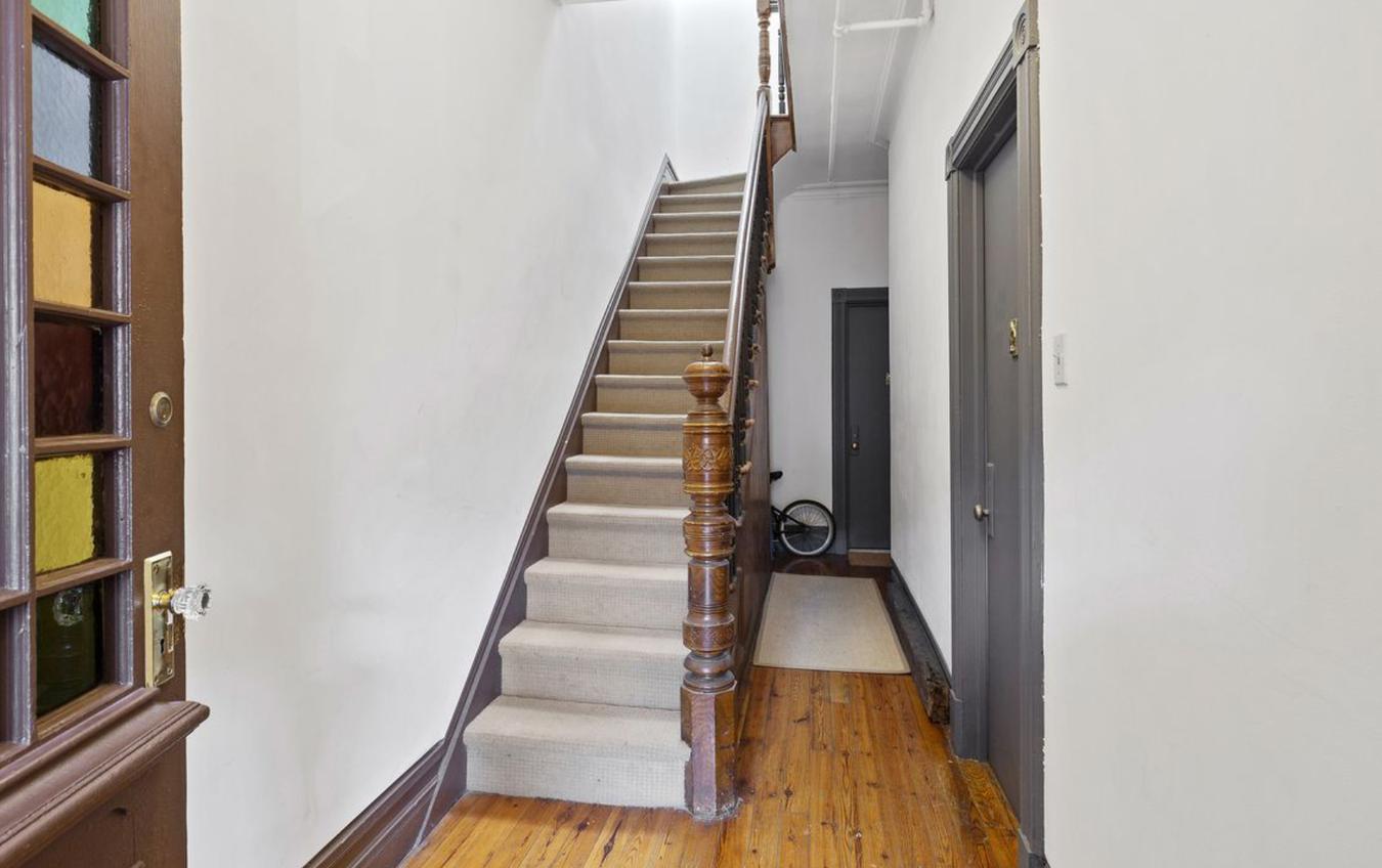 682 Humboldt Street