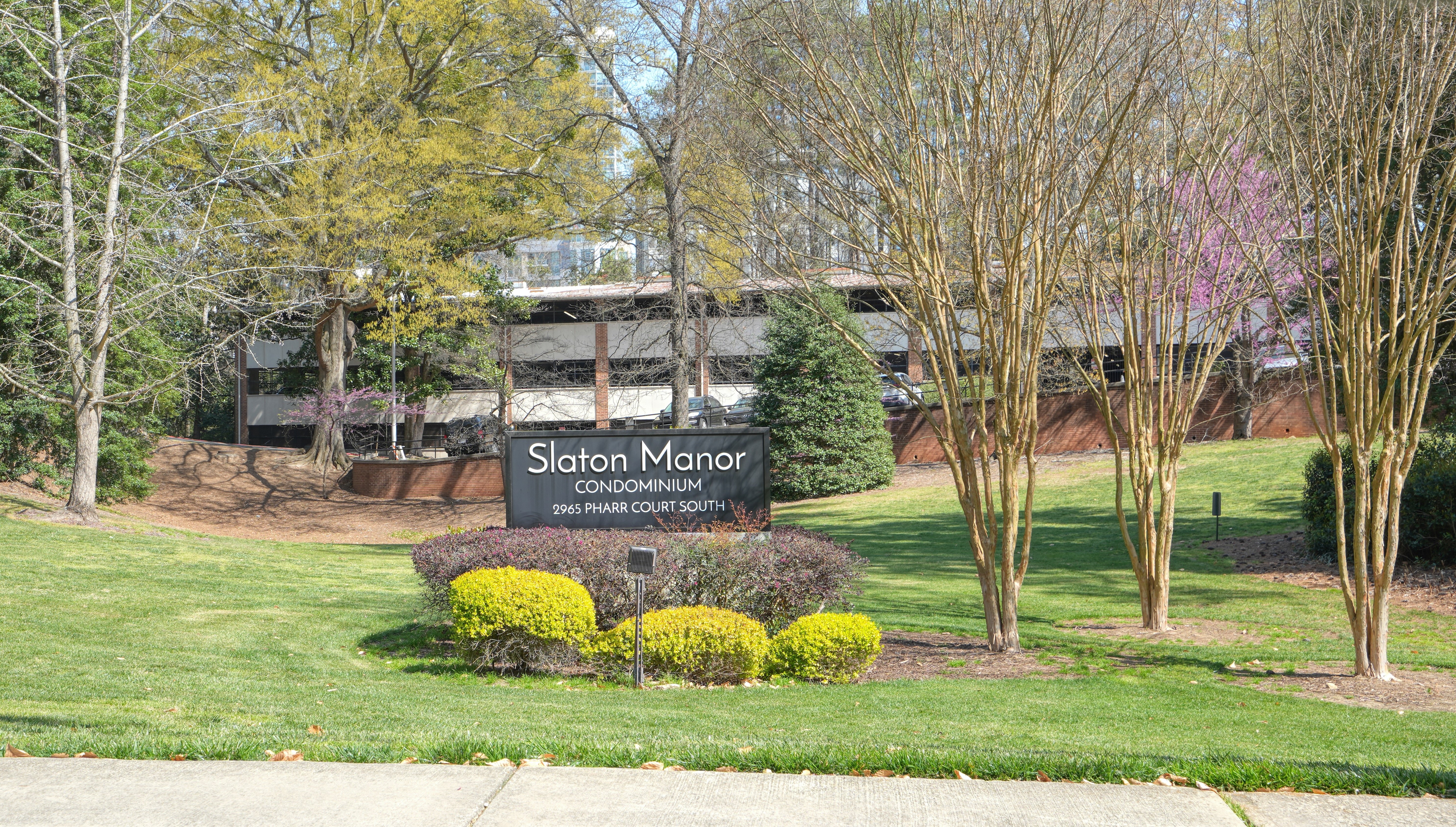 1010 Midtown building exterior