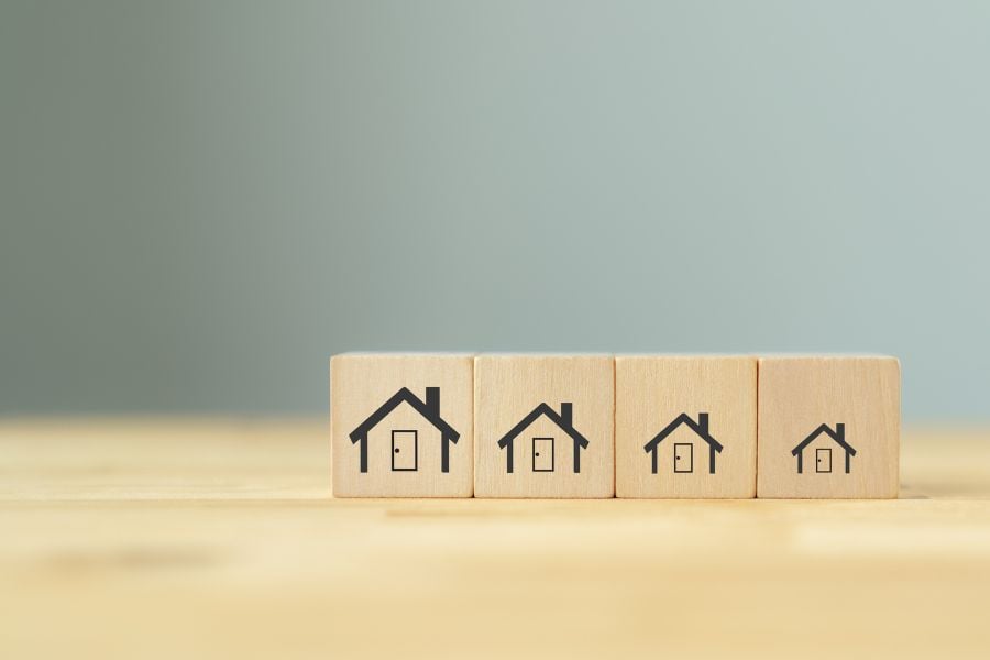 Downsizing for Seniors and Tips for Staying Positive