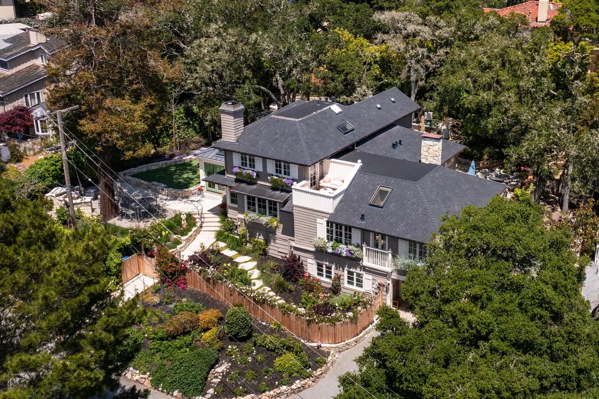 Lavender Oaks