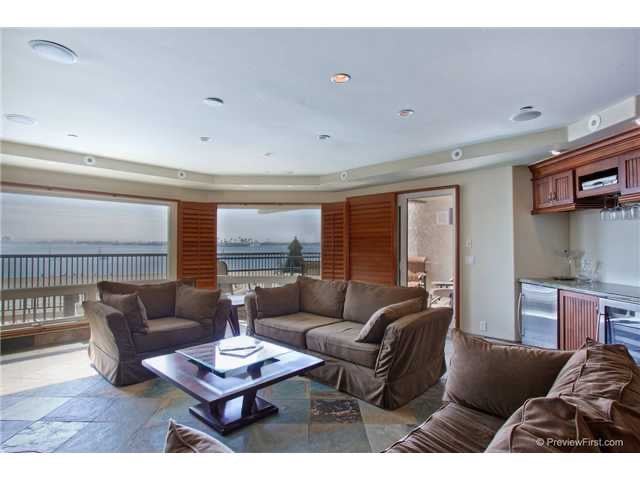 1161 Pacific Beach Drive 