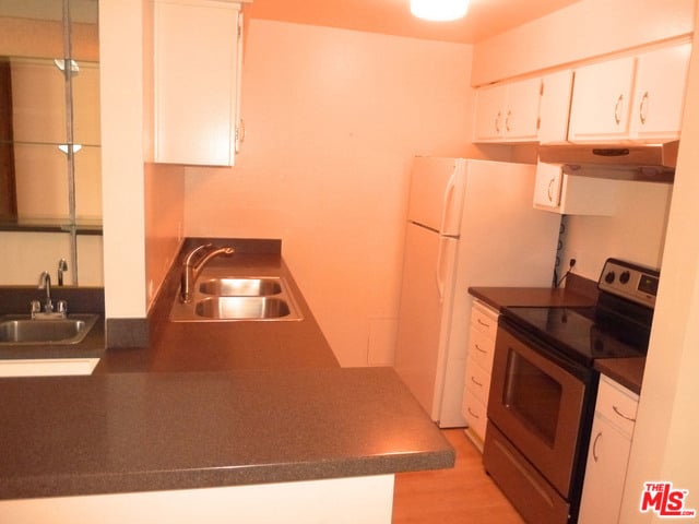 3107 Raintree Cir