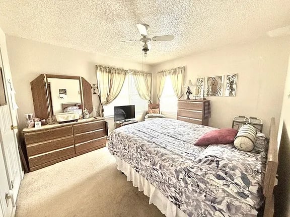 805 NW 5th St