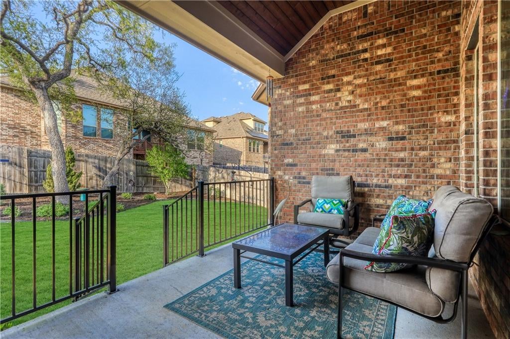 15222 Cabrillo Way