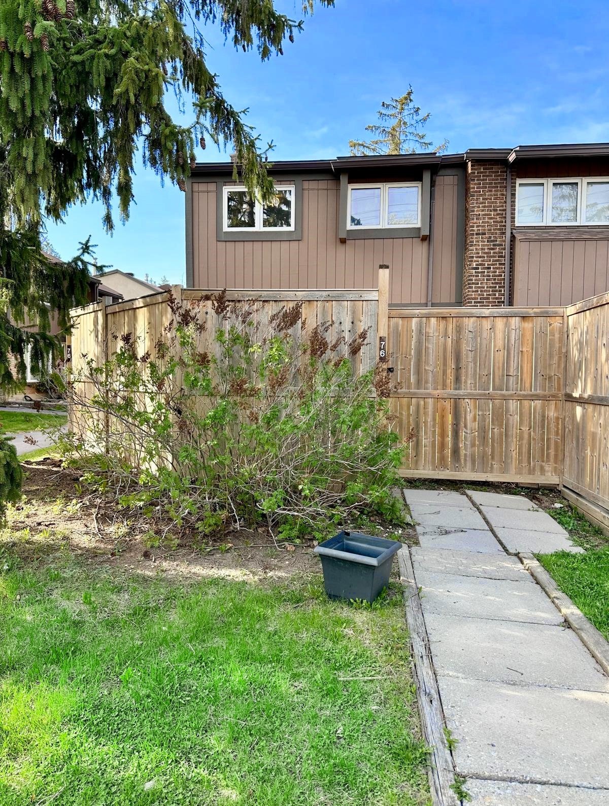 2111 Montreal Road Unit: 76