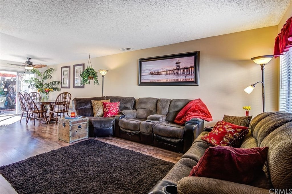 9558 Bickley Dr #6