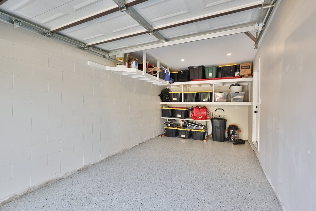 164-2120 Rathburn Rd E