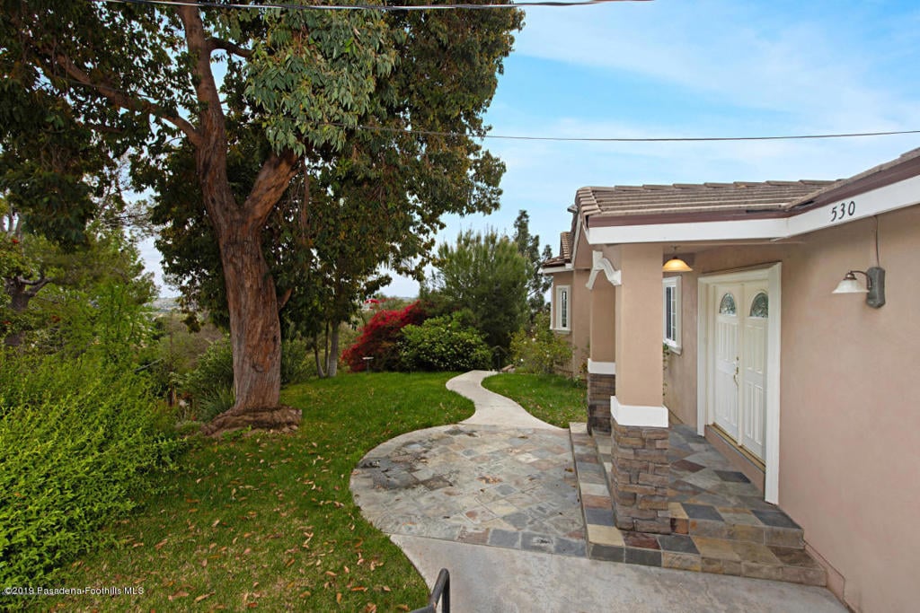 530 Vista Del Llano Dr