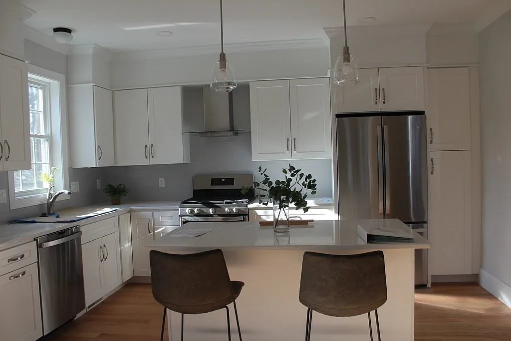 35 Beacon St, #35