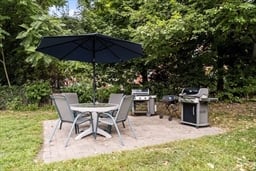 37 Kilby St