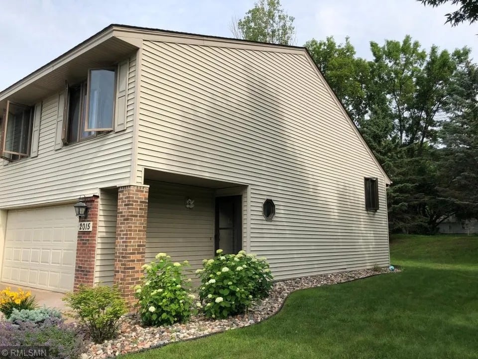 2015 Mesabi Ave