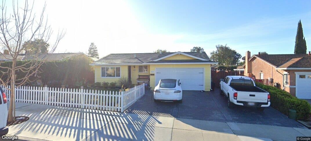 2751 Sugarplum Dr