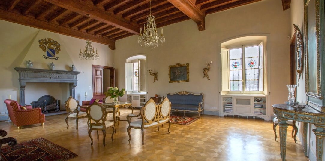 Hilltop Estate Near Lucca