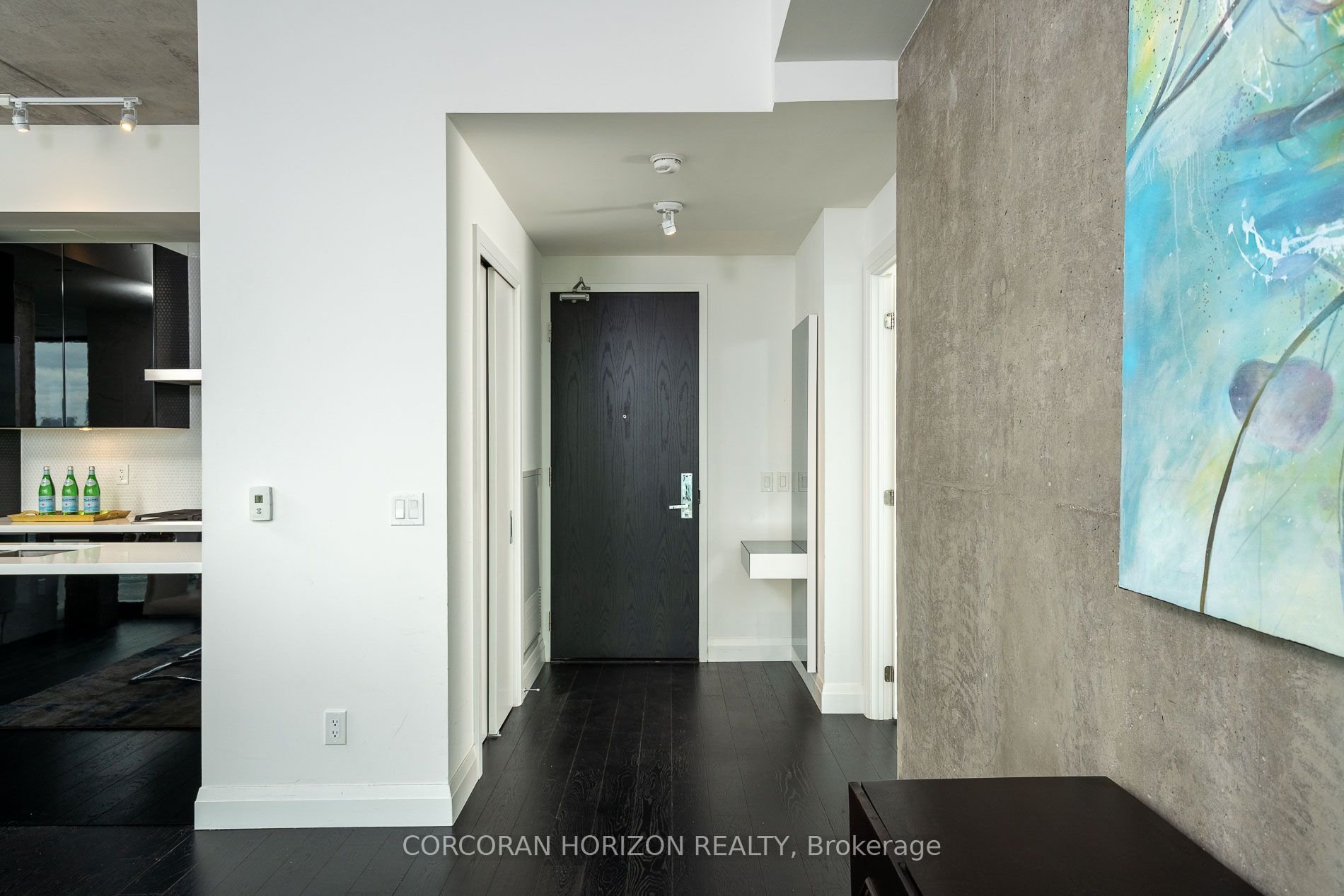 PENTHOUSE PERFECTION ON THEATRE ROW