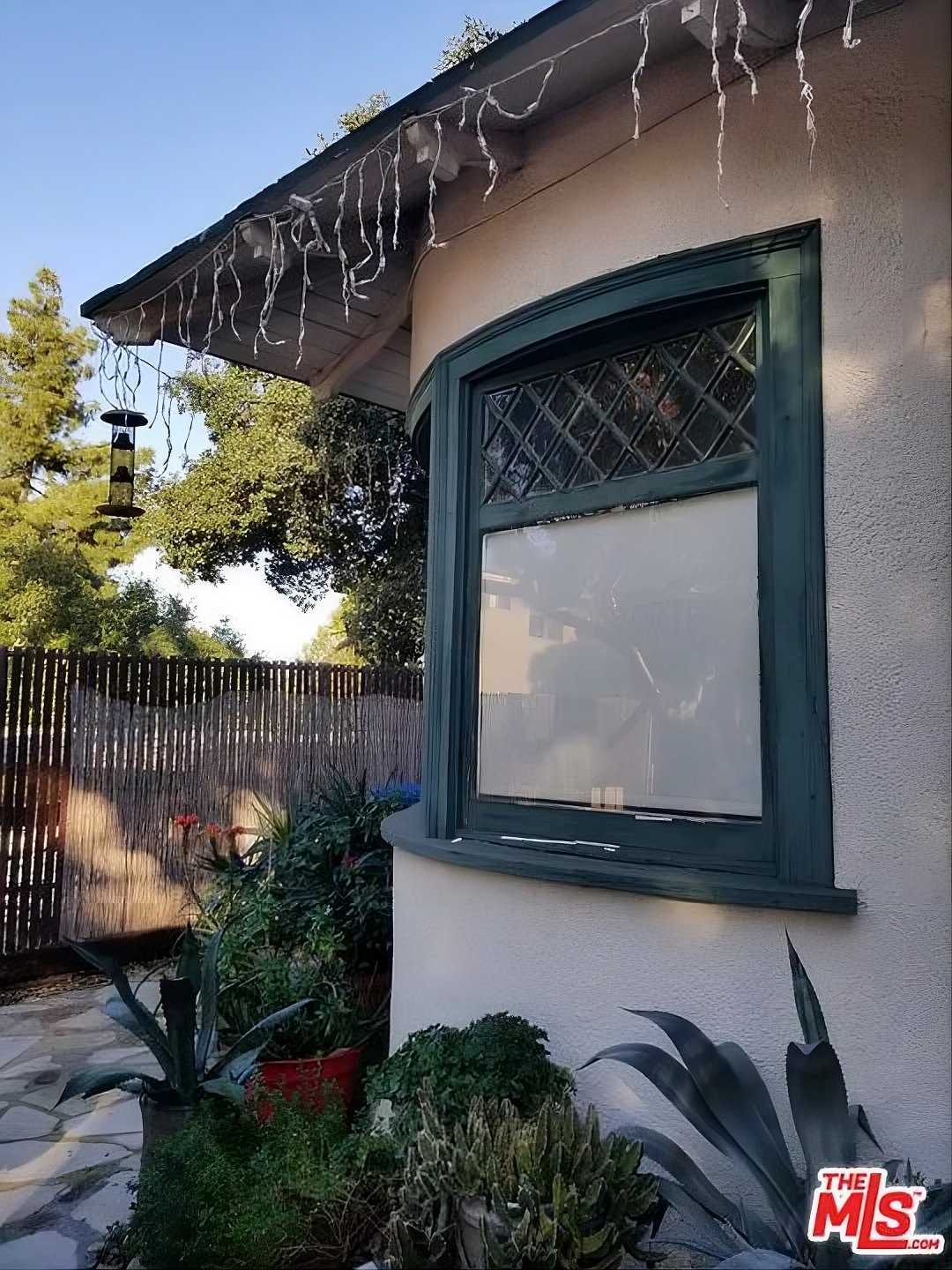202 Thorne Street
