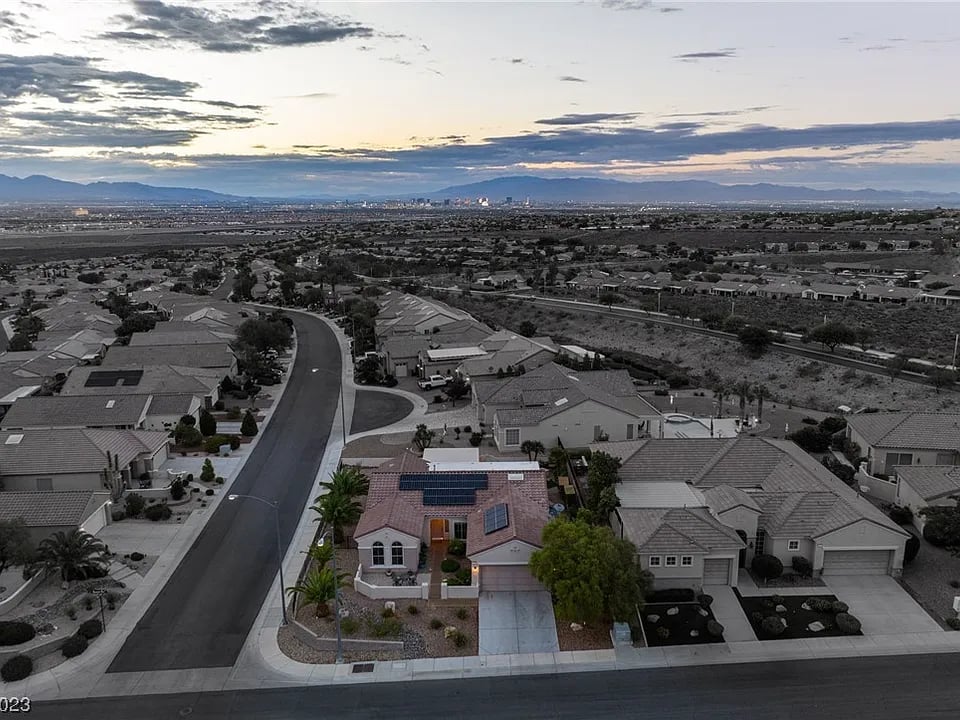 2998 Brownbirds Nest Dr