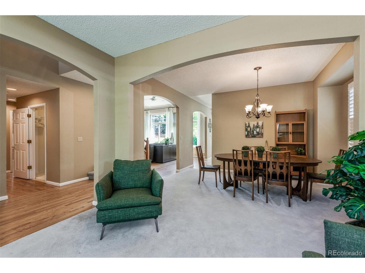 9250 Buttonhill Ct
