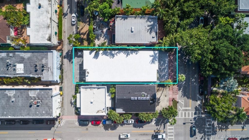 12 Unit Miami Beach Mid-century Building Sells at 751 Meridian by Luca Migliore