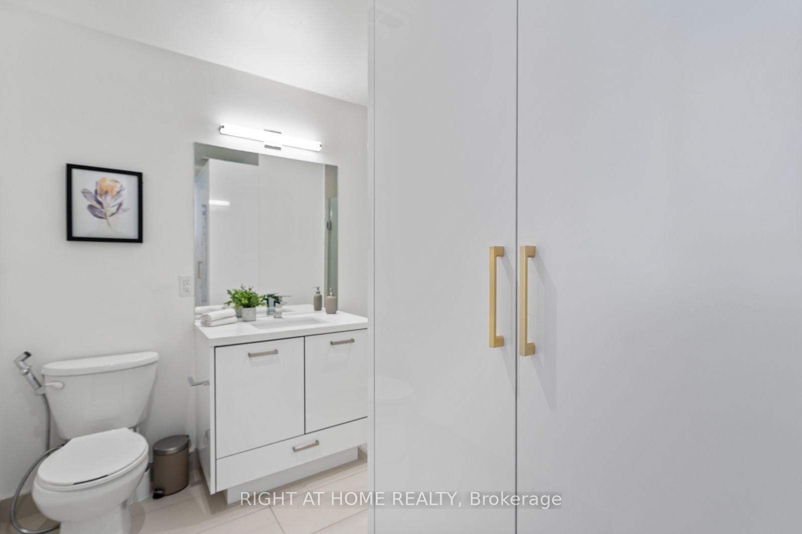 PENTHOUSE AT THE HARLOWE