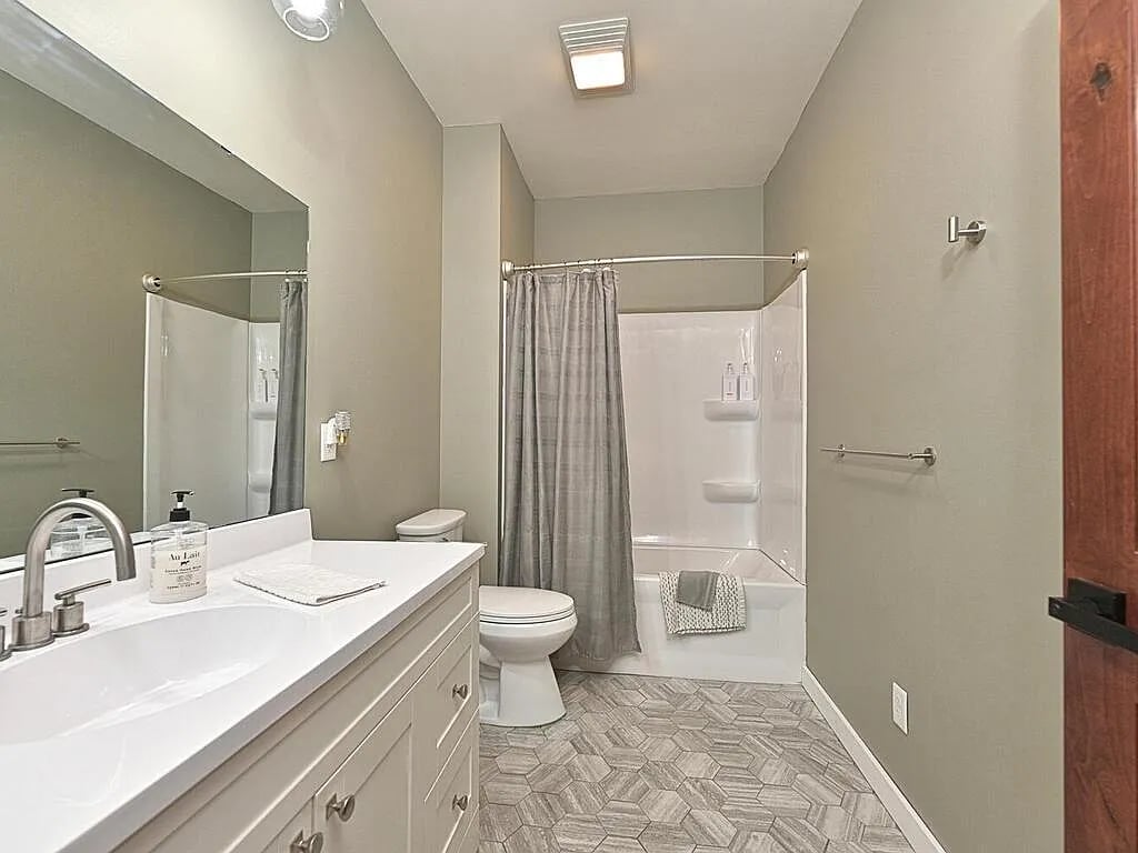 35221 County Rd 238