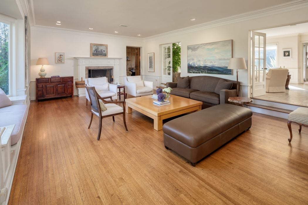 275 Bentley Cir