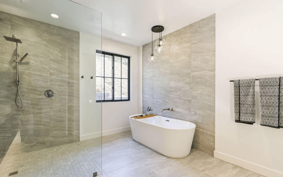 12 Vientos Rd, Camarillo, CA 93010