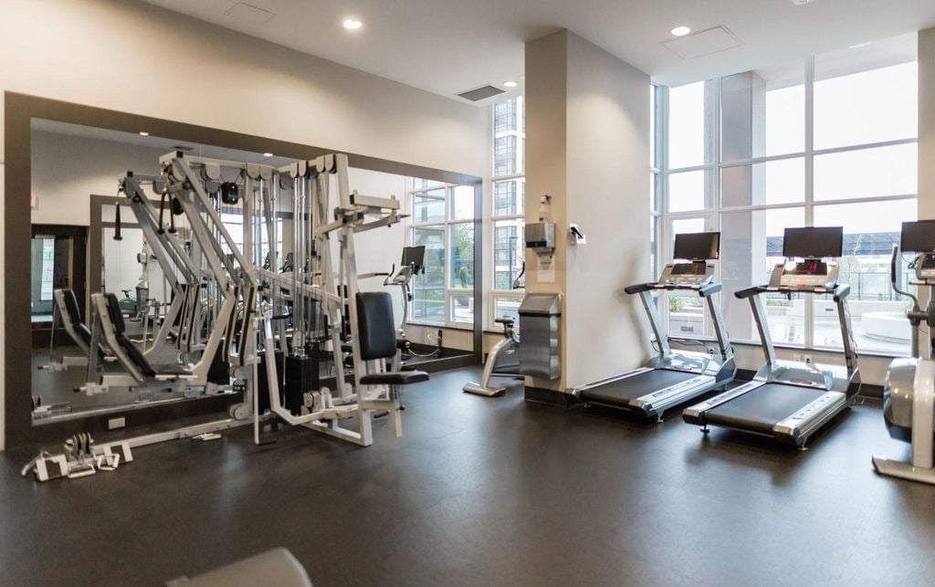 2077 Rosser Ave, #1304