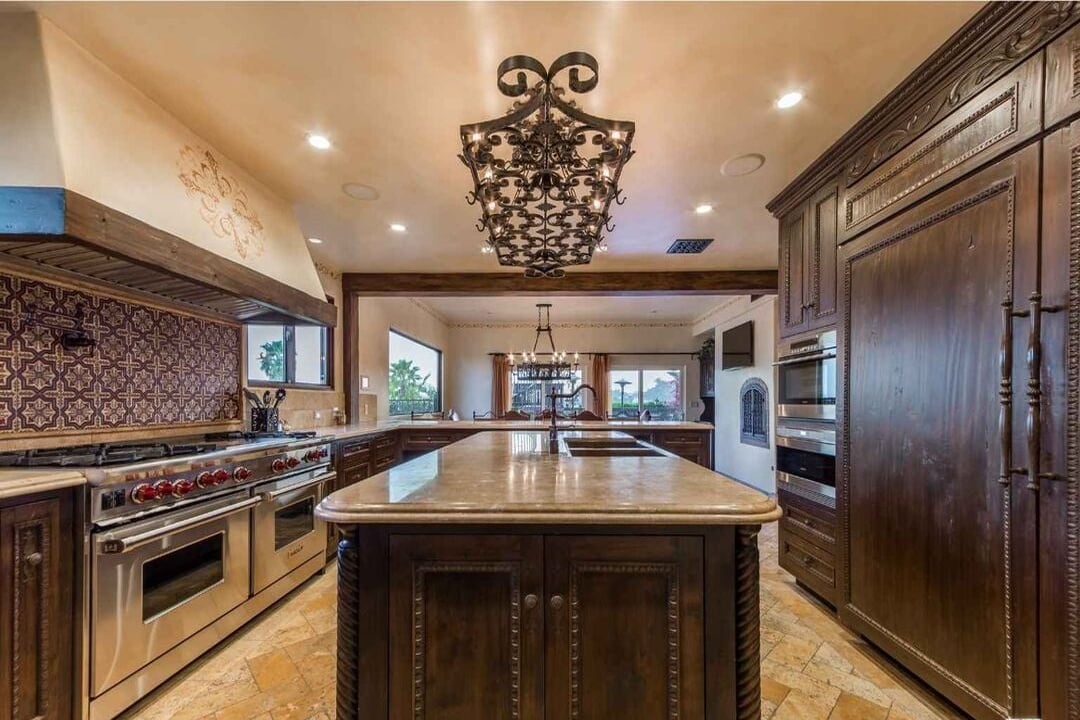 Celestia Crest, Venus Dr, 90046