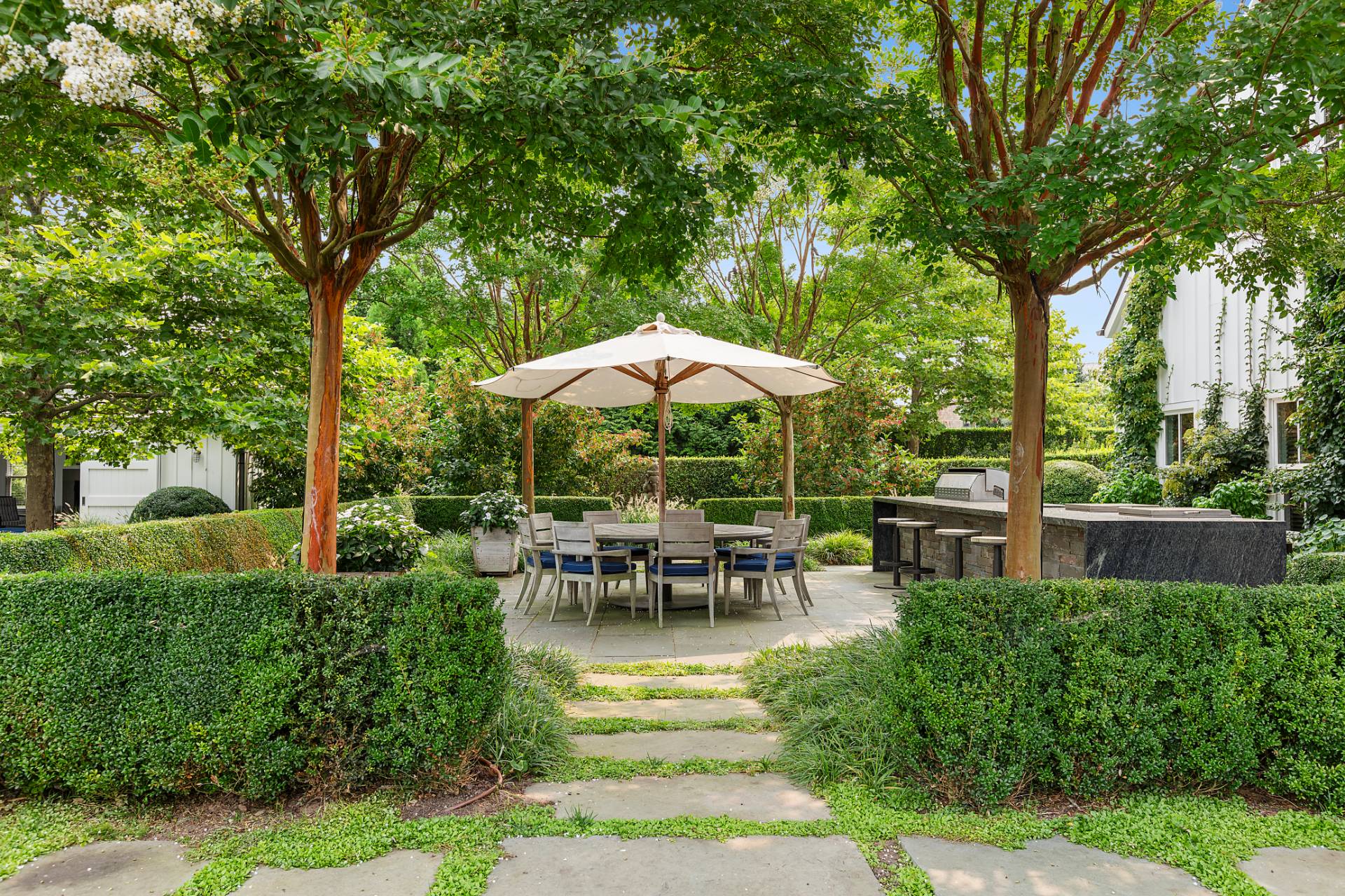 12 Two Trees Lane, Bridgehampton