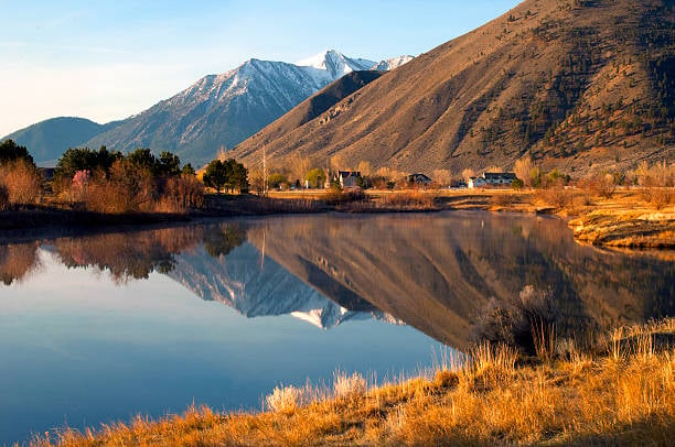 Pictures of a small lake in Genoa NV with the Sierra Nevada Mountain Range in the background