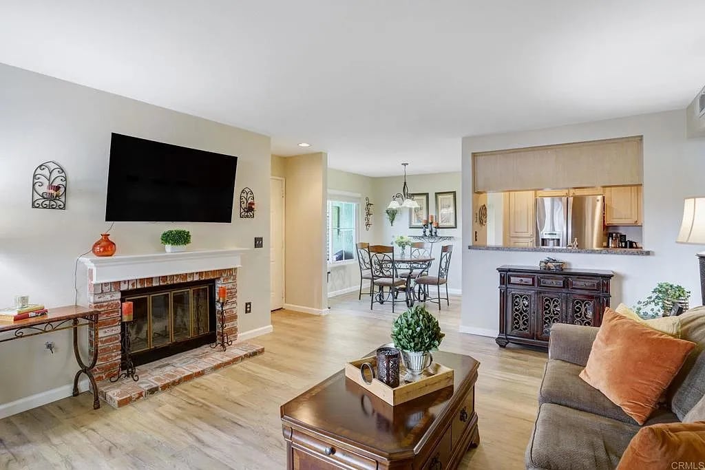 773 Brookstone Rd Unit 104
