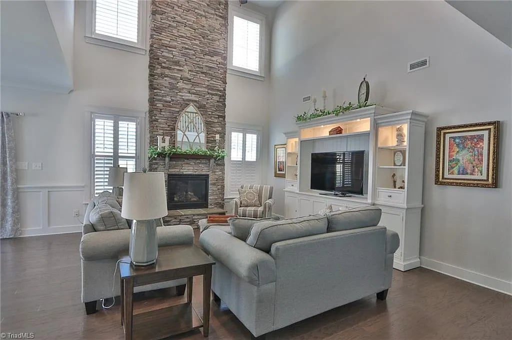 5127 Quail Forest Dr