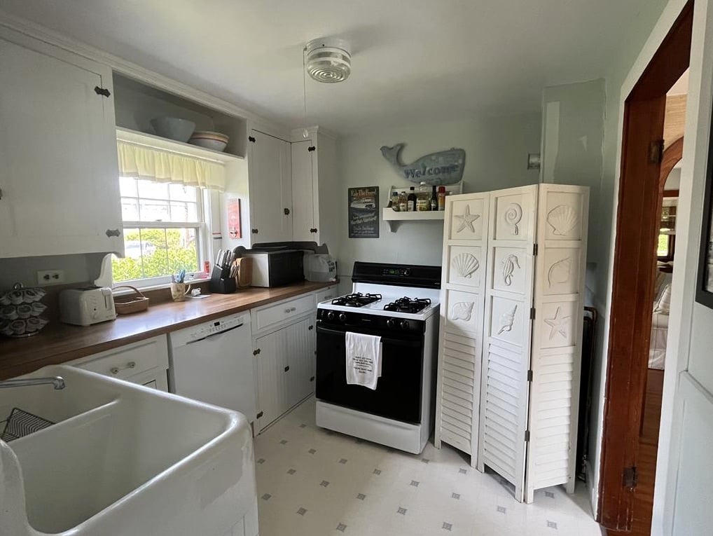 39 Hines Point Rd