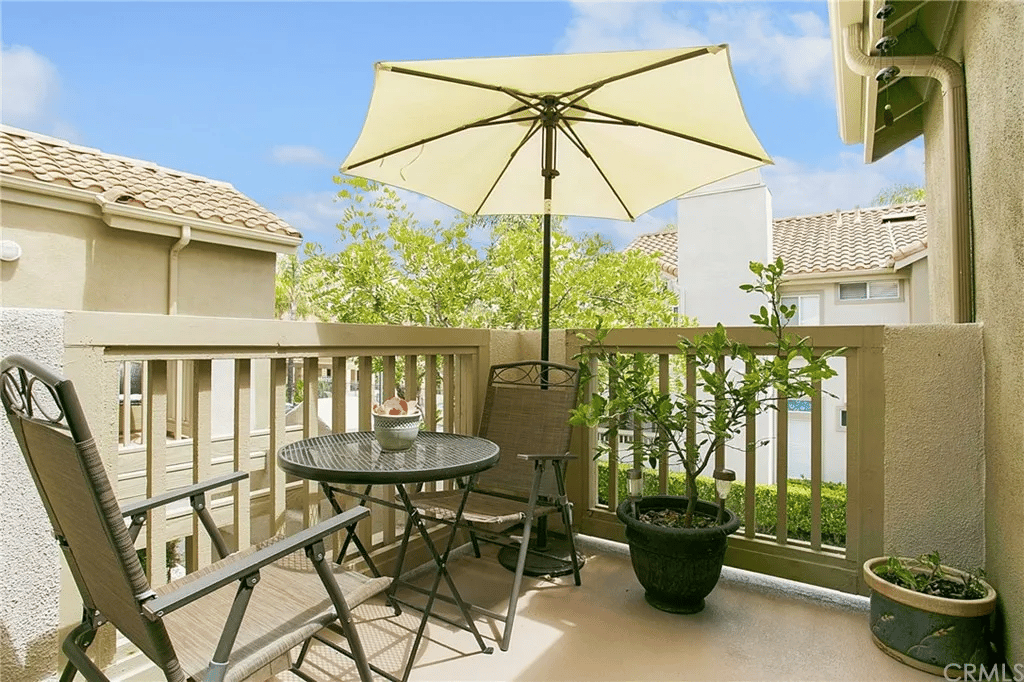 9 Silver Glade Dr #233