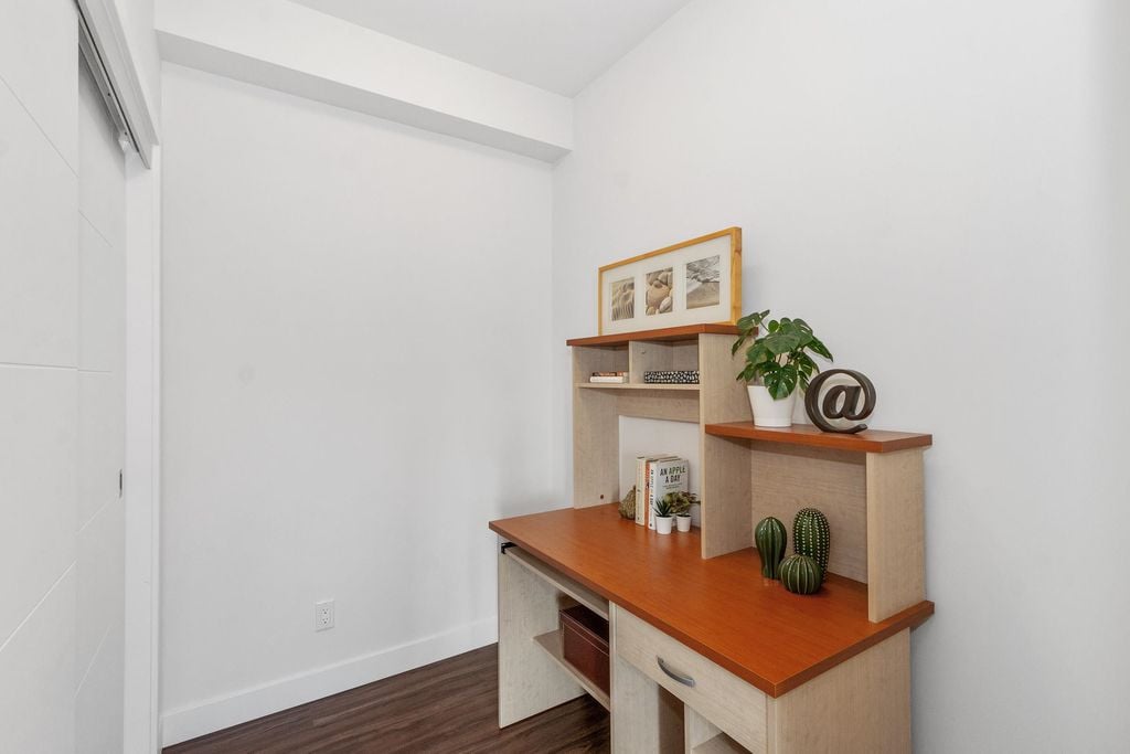7727 Royal Oak Ave, #309