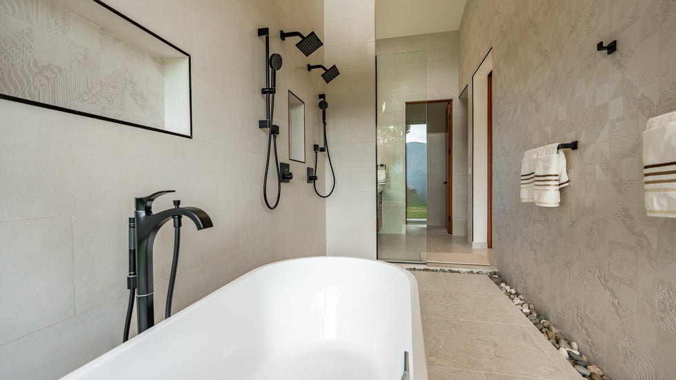 3 Bedroom Luxury Modern Tropical Home in Dominical