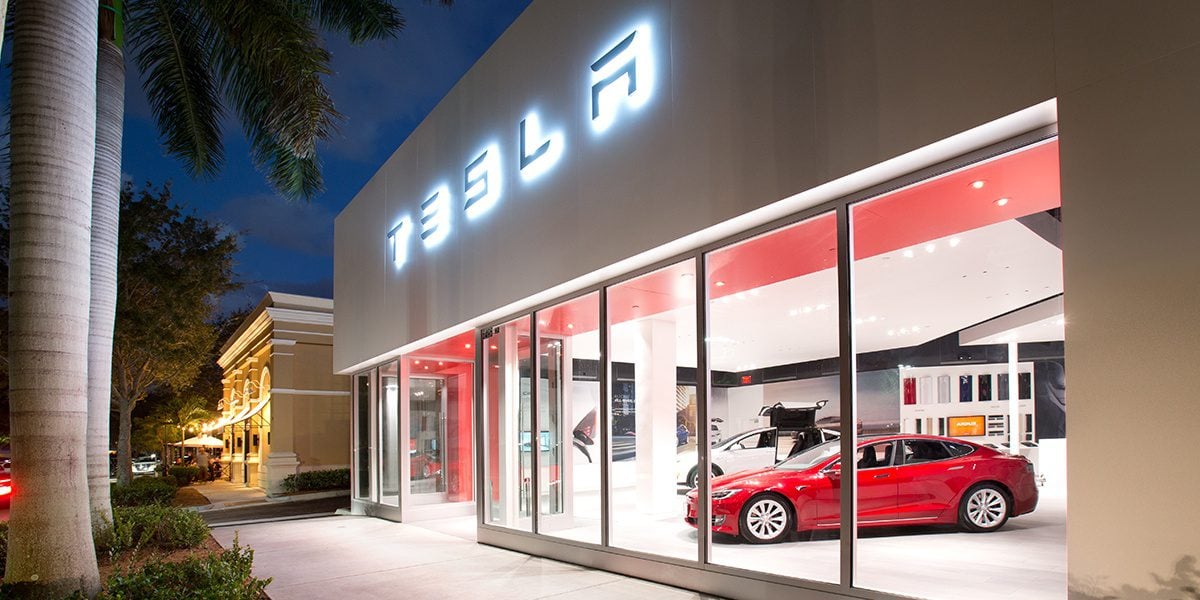Tesla Naples