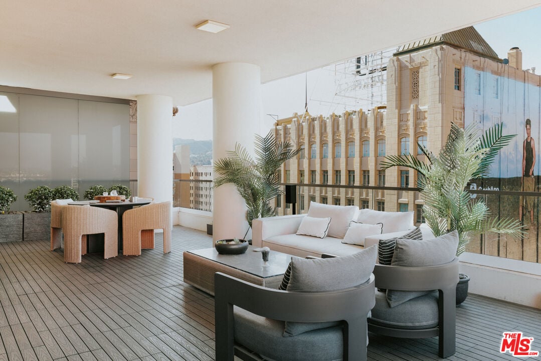 6250 Hollywood Blvd, #14A