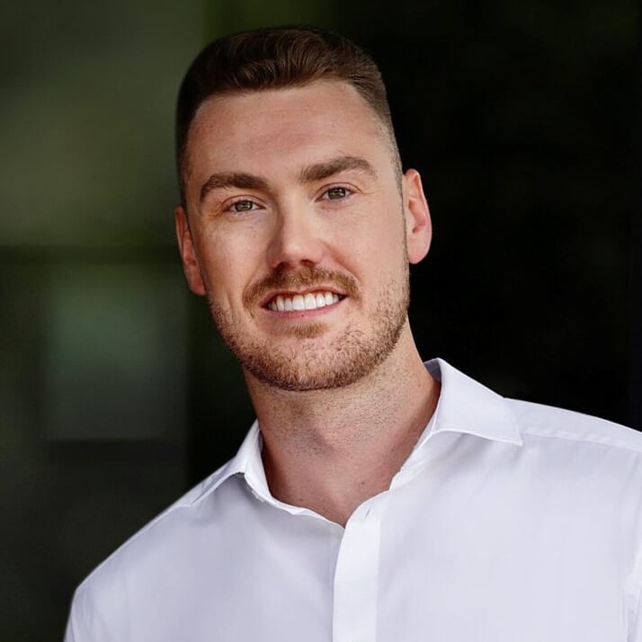 Taylor Ratzel Fort Lauderdale, FL Real Estate Agent Headshot