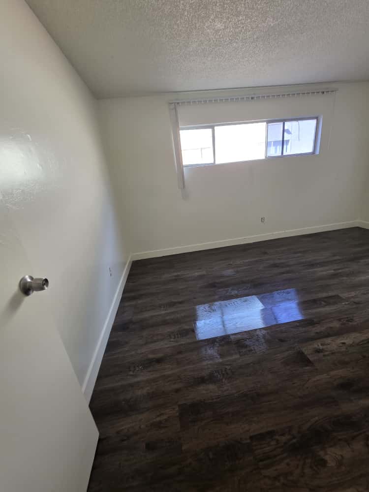 1121 East Desert Inn Road #1