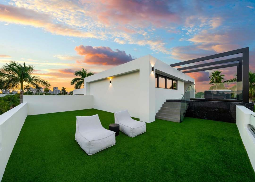 340 San Marco Dr