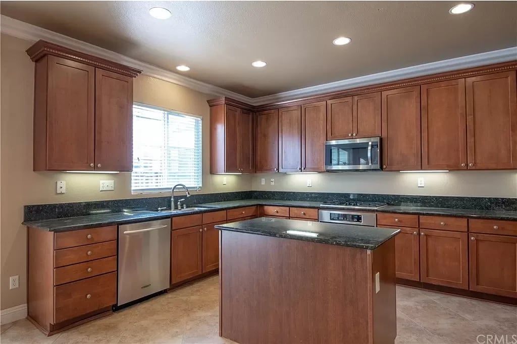 13259 La Crescenta Ave